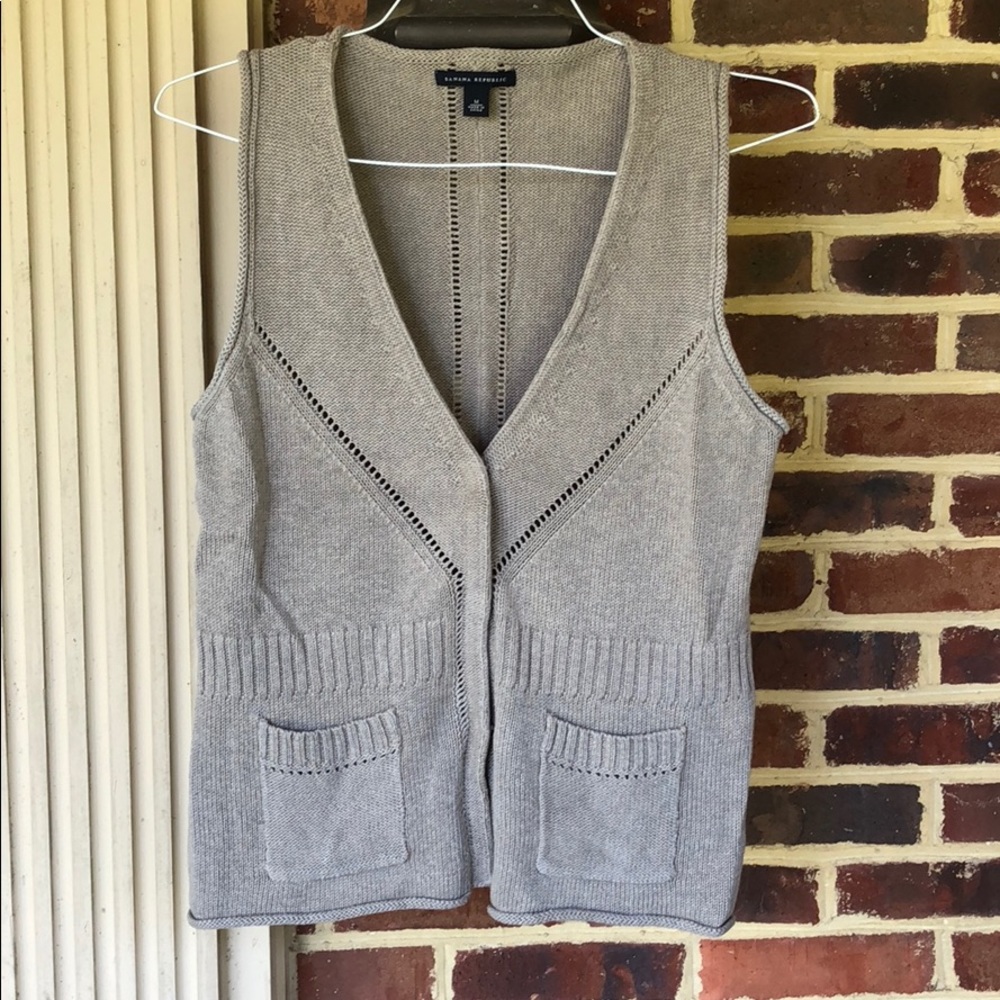 Banana Republic Taupe Cotton Vest -Mint Condition.